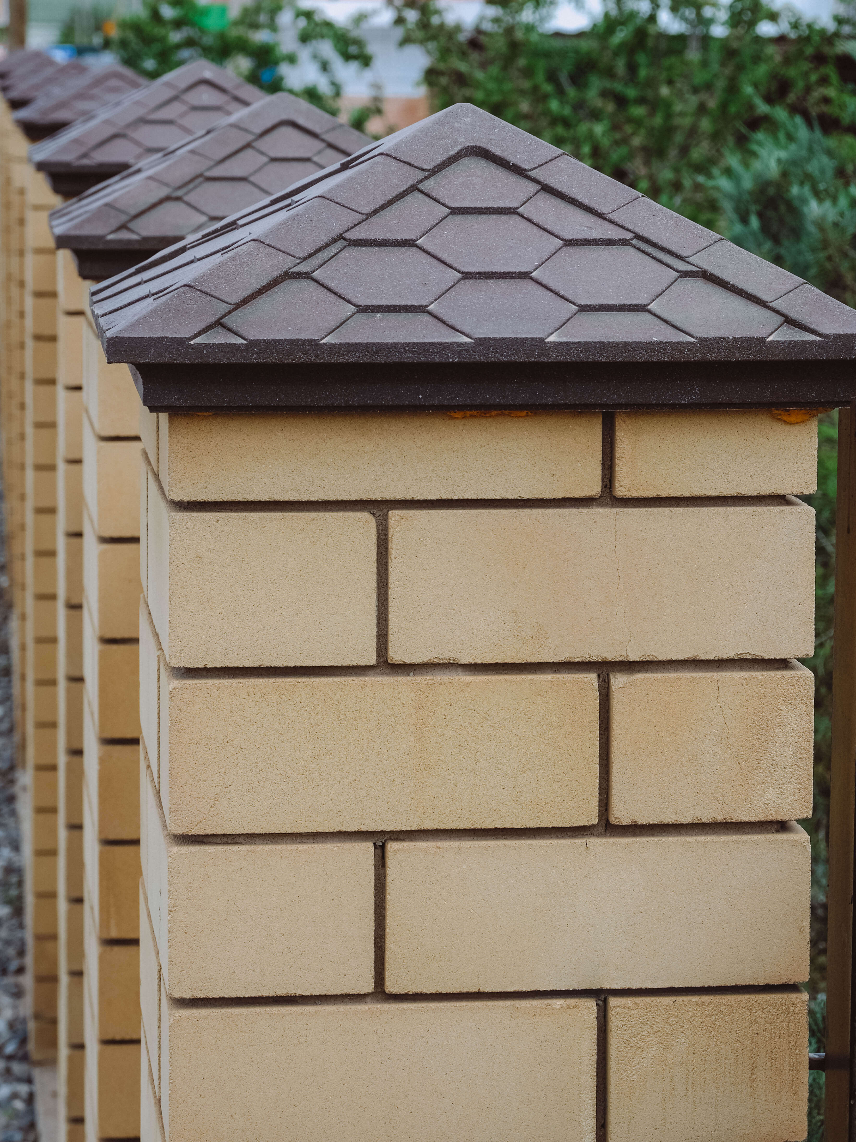 Колпак Zking Эверест Коричневый на столб 1.5х1.5 кирпича (390х390мм) в Магадане фото